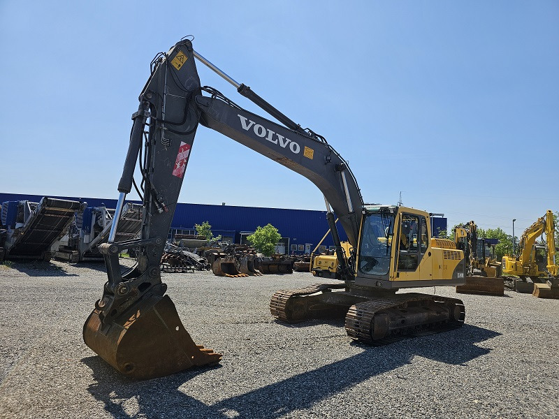 VOLVO EC240BNLC - Escavatore cingolato: foto 1 VOLVO EC240BNLC - Escavatore cingolato: foto 1