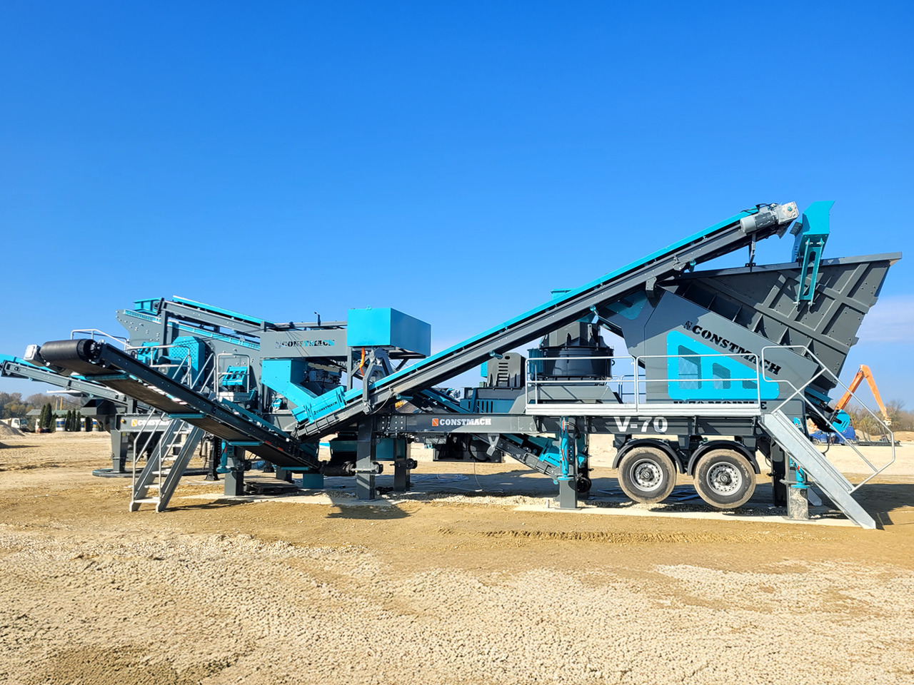 Constmach 200 T/H Capacity Vertical Shaft Mobile Crusher - Frantoio mobile: foto 2 Constmach 200 T/H Capacity Vertical Shaft Mobile Crusher - Frantoio mobile: foto 2