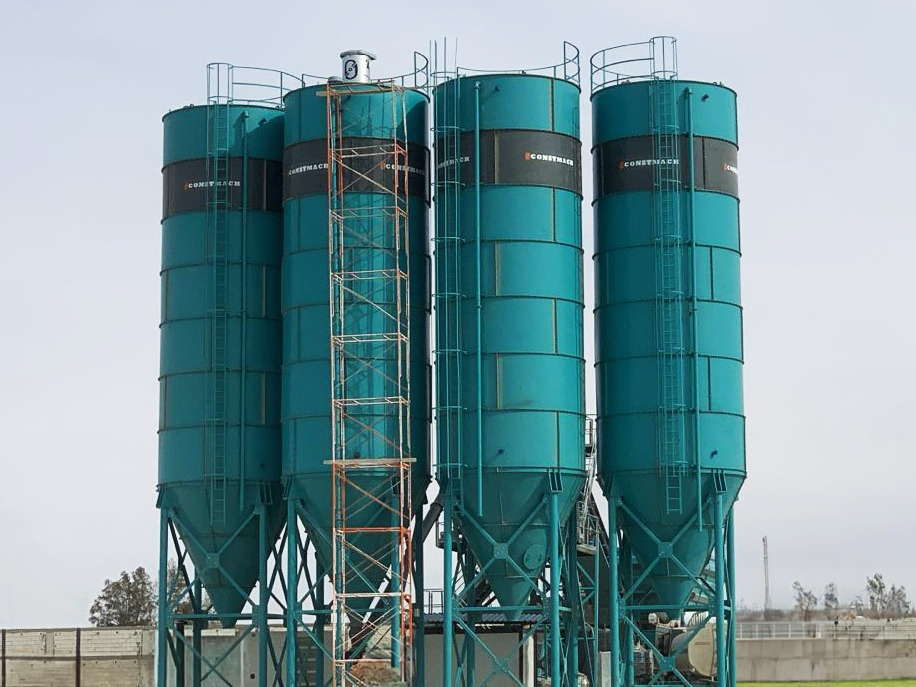 Constmach Silo à Ciment d'une Capacité de 200 Tonnes - Silo cemento: foto 1 Constmach Silo à Ciment d'une Capacité de 200 Tonnes - Silo cemento: foto 1
