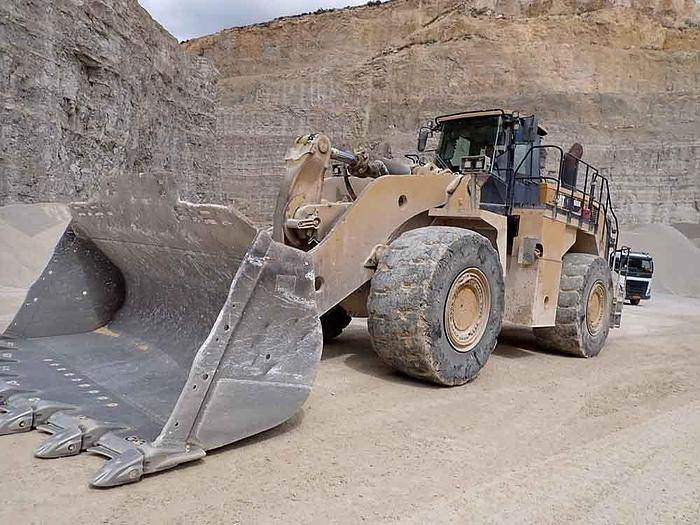 CAT 988K - Pala gommata: foto 1 CAT 988K - Pala gommata: foto 1