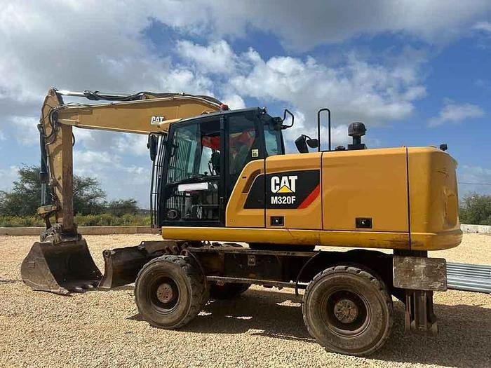 CAT M320F - Escavatore: foto 3 CAT M320F - Escavatore: foto 3