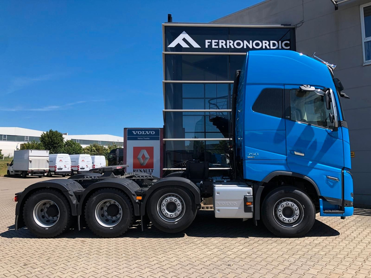 Volvo FH16 750 XL 8x4 Tridem*100T*Kriechgänge*Retarder Volvo FH16 750 XL 8x4 Tridem*100T*Kriechgänge*Retarder - Trattore stradale: foto 5 Volvo FH16 750 XL 8x4 Tridem*100T*Kriechgänge*Retarder Volvo FH16 750 XL 8x4 Tridem*100T*Kriechgänge*Retarder - Trattore stradale: foto 5