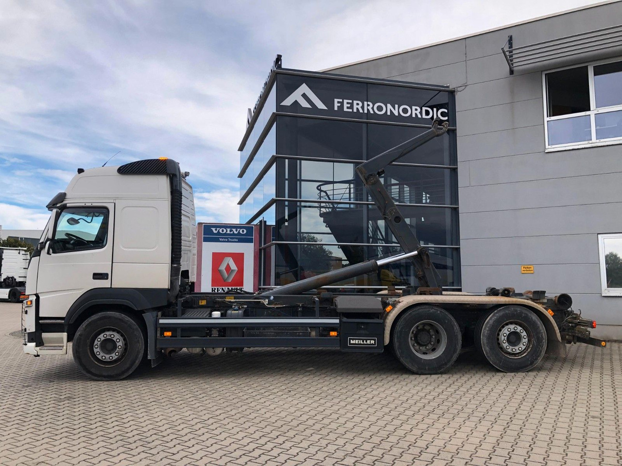 Volvo FM450 6x2 AbrollkipperMeiller*Lift+LenkAchse*AHK - Autocarro scarrabile: foto 5 Volvo FM450 6x2 AbrollkipperMeiller*Lift+LenkAchse*AHK - Autocarro scarrabile: foto 5