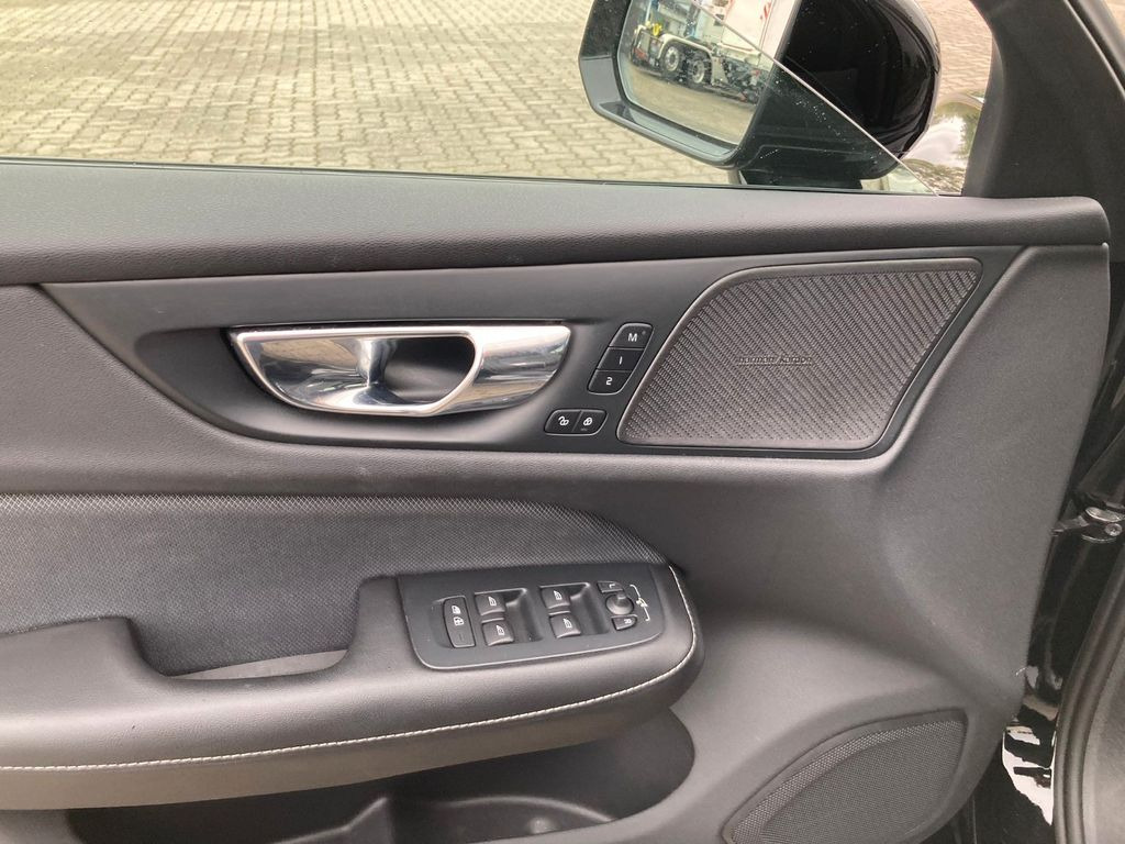 Volvo S60 T5 Lim. R-Design - Berlina: foto 5 Volvo S60 T5 Lim. R-Design - Berlina: foto 5