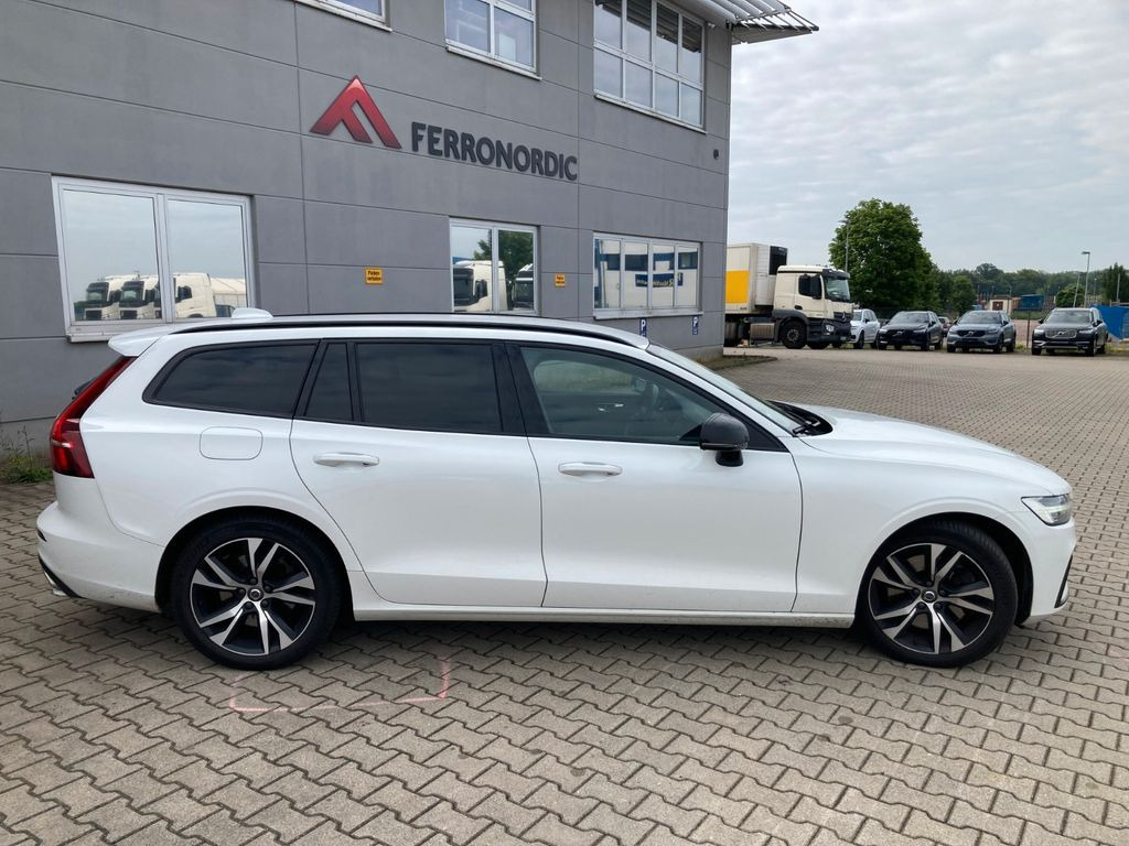 Volvo V60 T6 AWD R-Design Expression Recharge Plug-In Volvo V60 T6 AWD R-Design Expression Recharge Plug-In - Station wagon: foto 4 Volvo V60 T6 AWD R-Design Expression Recharge Plug-In Volvo V60 T6 AWD R-Design Expression Recharge Plug-In - Station wagon: foto 4