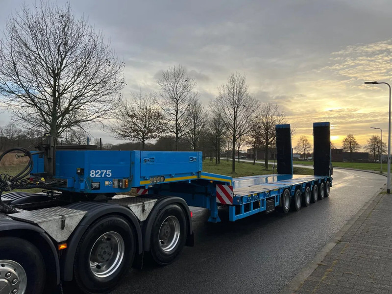 Goldhofer STZ L6 65/80A with loading ramps - Semirimorchio pianale ribassato: foto 2 Goldhofer STZ L6 65/80A with loading ramps - Semirimorchio pianale ribassato: foto 2