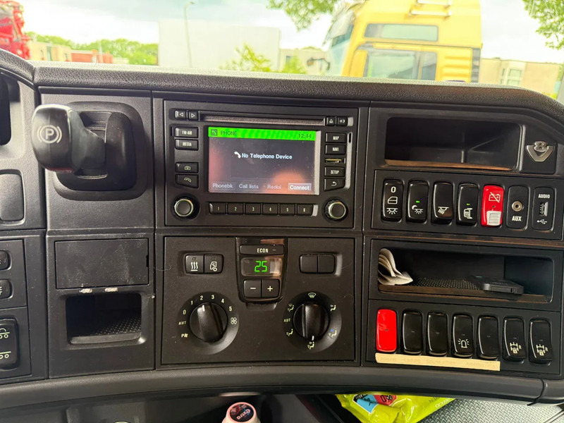 Trattore stradale Scania R580 V8 8x4/4 HNA: foto 13