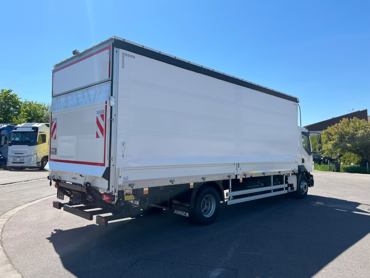 Volvo FL 16.280 Junge Schiebeplane - Camion centinato: foto 5 Volvo FL 16.280 Junge Schiebeplane - Camion centinato: foto 5