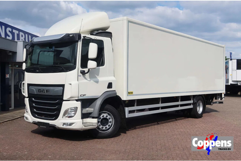DAF CF 290 Bak+Klep Dhollandia 2.000 kg - Autocarro furgonato: foto 1 DAF CF 290 Bak+Klep Dhollandia 2.000 kg - Autocarro furgonato: foto 1