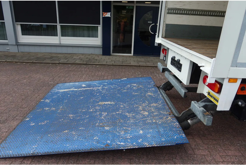 Autocarro furgonato DAF CF 290 Bak+Klep Dhollandia 2.000 kg: foto 12