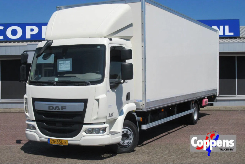 DAF LF 250 250 bak + klep + schuifzeil E6 - Camion centinato: foto 1 DAF LF 250 250 bak + klep + schuifzeil E6 - Camion centinato: foto 1