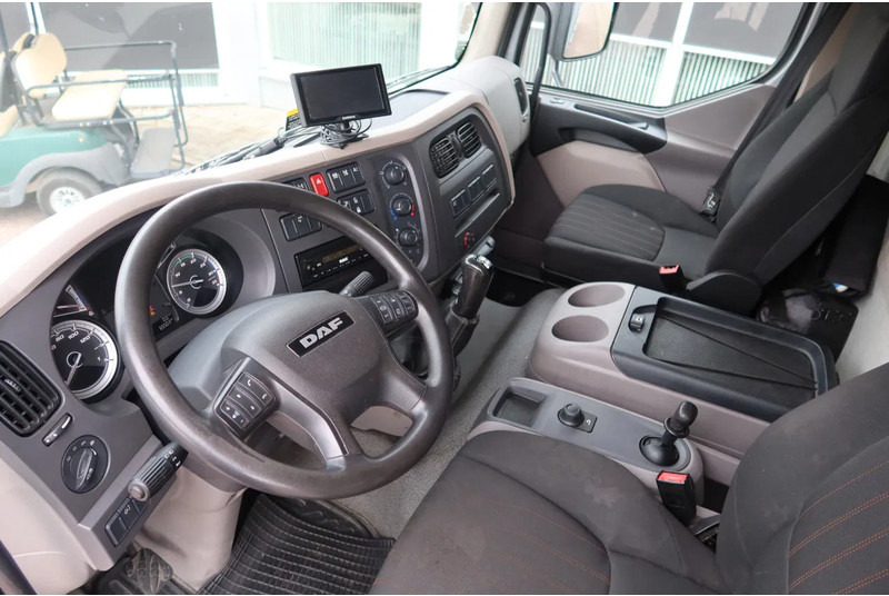 DAF LF 260 Open+Kraan Fassi F 85 V 023+Radio controle - Camion con gru: foto 4 DAF LF 260 Open+Kraan Fassi F 85 V 023+Radio controle - Camion con gru: foto 4
