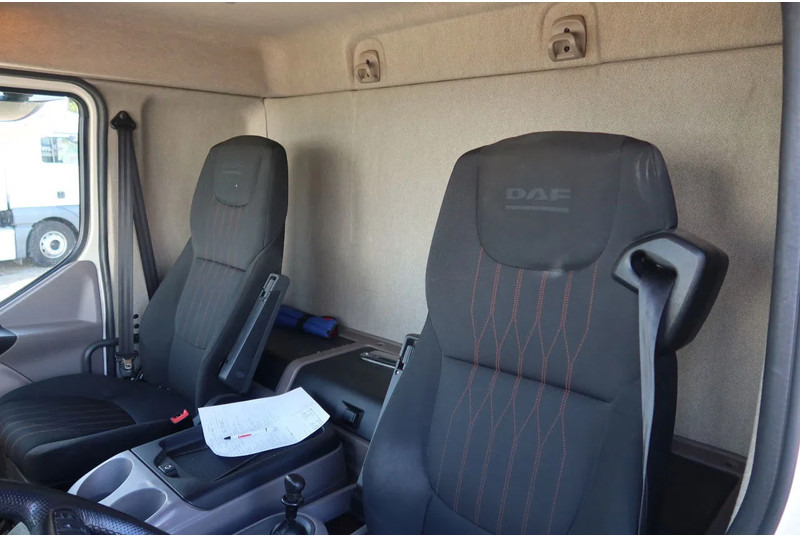 DAF LF 290 Koel/Vries+Klep 1500 kg Thermoking T 600R - Autocarro frigorifero: foto 5 DAF LF 290 Koel/Vries+Klep 1500 kg Thermoking T 600R - Autocarro frigorifero: foto 5