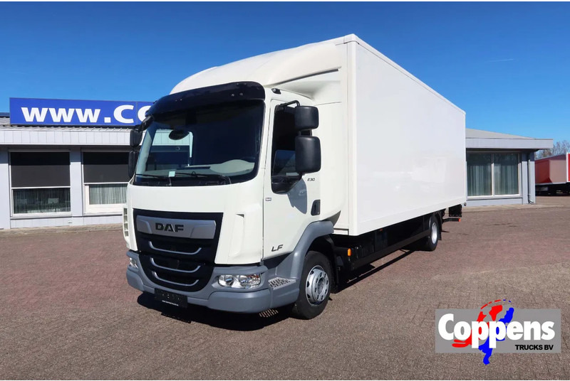 DAF LF 45 Gesloten bak + Dhollandia klep 1500 kg 4x2 - Autocarro furgonato: foto 1 DAF LF 45 Gesloten bak + Dhollandia klep 1500 kg 4x2 - Autocarro furgonato: foto 1