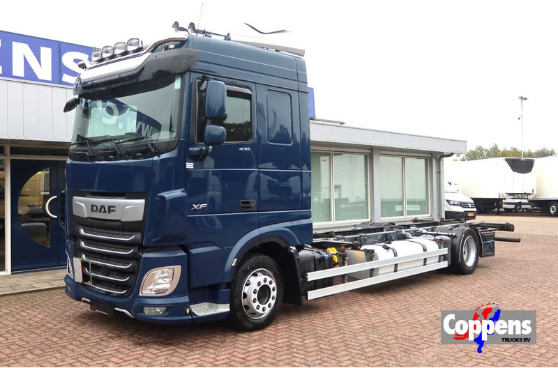 DAF XF 430 430 FA 4x2 BDF/Chassiscabine Wisselbare opbouw - Autocarro telaio: foto 1 DAF XF 430 430 FA 4x2 BDF/Chassiscabine Wisselbare opbouw - Autocarro telaio: foto 1