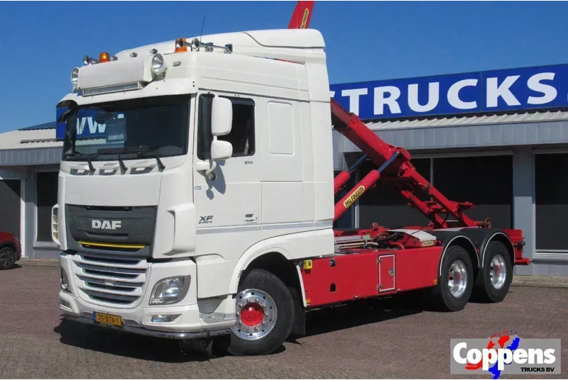 DAF XF 510 Fat 6x4 Euro 6 - Autocarro scarrabile: foto 1 DAF XF 510 Fat 6x4 Euro 6 - Autocarro scarrabile: foto 1
