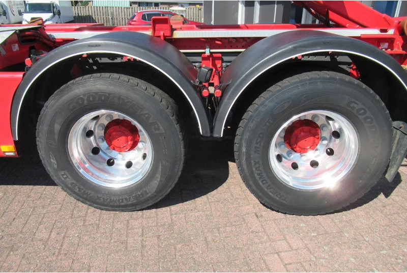 Autocarro scarrabile DAF XF 510 Fat 6x4 Euro 6: foto 20 Autocarro scarrabile DAF XF 510 Fat 6x4 Euro 6: foto 20