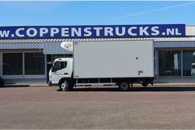 FUSO Canter Thermoking T 600R Koel/Vries + Laadklep - Autocarro frigorifero: foto 2 FUSO Canter Thermoking T 600R Koel/Vries + Laadklep - Autocarro frigorifero: foto 2