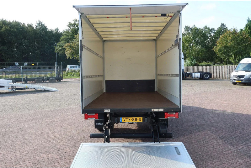 Iveco Daily 35S16 Bakwagen + Laadklep 750kg - Furgone box: foto 3 Iveco Daily 35S16 Bakwagen + Laadklep 750kg - Furgone box: foto 3