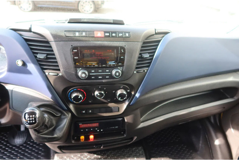 Iveco Daily 50C16 Recovery truck, bergingswagen, Afsleepwagen - Carro attrezzi: foto 5 Iveco Daily 50C16 Recovery truck, bergingswagen, Afsleepwagen - Carro attrezzi: foto 5