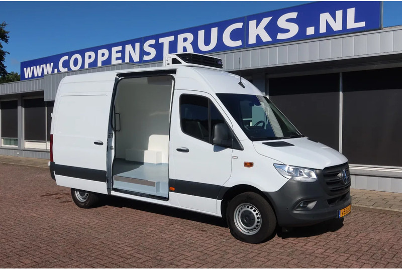 Mercedes-Benz 317CDI 317 CDI L2/H2 Automaat - Furgone frigo: foto 2 Mercedes-Benz 317CDI 317 CDI L2/H2 Automaat - Furgone frigo: foto 2