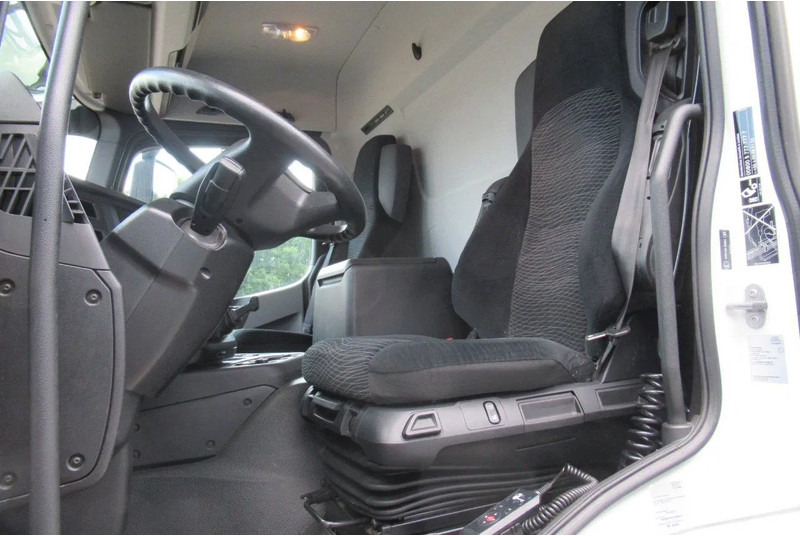 Mercedes-Benz Actros 1832 1832 LL 4x2 - Autocarro furgonato: foto 5 Mercedes-Benz Actros 1832 1832 LL 4x2 - Autocarro furgonato: foto 5