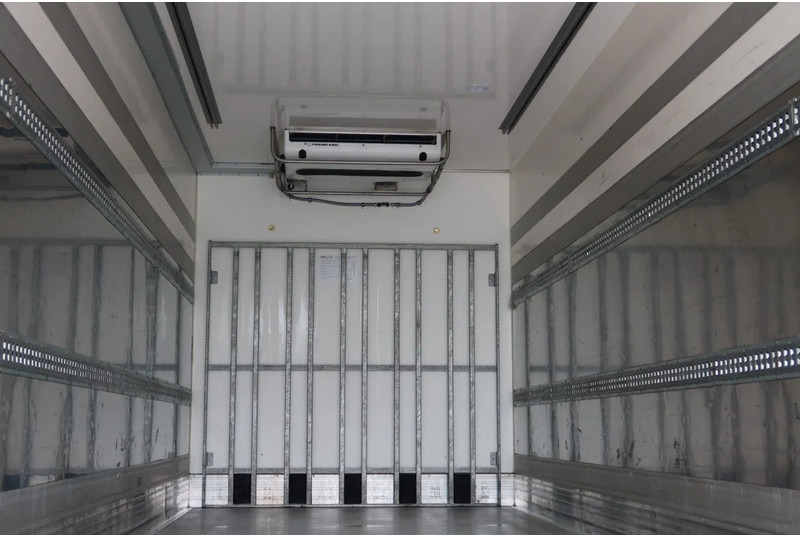 Mercedes-Benz Actros 1836 1836 L Koel/Vries+Klep Bi-Temp ThermokingT 1200R - Autocarro frigorifero: foto 4 Mercedes-Benz Actros 1836 1836 L Koel/Vries+Klep Bi-Temp ThermokingT 1200R - Autocarro frigorifero: foto 4