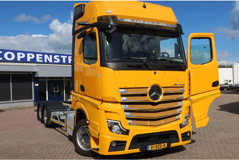 Mercedes-Benz Actros 2642 LL Chassis Cabine Giga space - Autocarro telaio: foto 2 Mercedes-Benz Actros 2642 LL Chassis Cabine Giga space - Autocarro telaio: foto 2