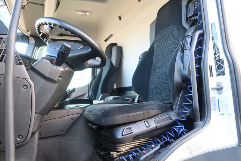 Mercedes-Benz Antos 2127 L Bak+Klep 2000 kg Euro 6 - Autocarro furgonato: foto 5 Mercedes-Benz Antos 2127 L Bak+Klep 2000 kg Euro 6 - Autocarro furgonato: foto 5
