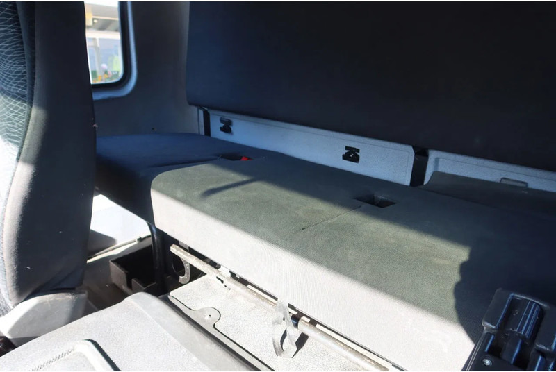 Mercedes-Benz Atego 1221 L Takelwagen 6 Persoons - Camion bisarca: foto 5 Mercedes-Benz Atego 1221 L Takelwagen 6 Persoons - Camion bisarca: foto 5