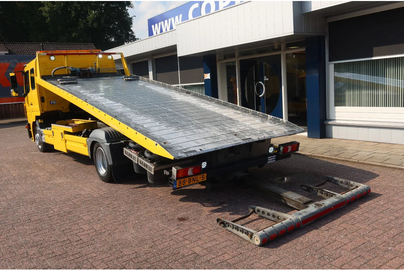 Mercedes-Benz Atego 1221 L Takelwagen 6 persoons - Carro attrezzi: foto 5 Mercedes-Benz Atego 1221 L Takelwagen 6 persoons - Carro attrezzi: foto 5