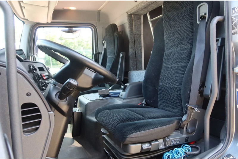 Mercedes-Benz Atego 816 L 3 Paarden/4 Ponies Nieuwe APK + nieuwe accu. - Van trasporto cavalli: foto 5 Mercedes-Benz Atego 816 L 3 Paarden/4 Ponies Nieuwe APK + nieuwe accu. - Van trasporto cavalli: foto 5