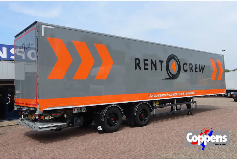 SYSTEM TRAILERS LPRS 18. 2 asser gesloten + stuuras en klep Dhollandia 2000 KG Daytona Grey - Semirimorchio furgonato: foto 1 SYSTEM TRAILERS LPRS 18. 2 asser gesloten + stuuras en klep Dhollandia 2000 KG Daytona Grey - Semirimorchio furgonato: foto 1