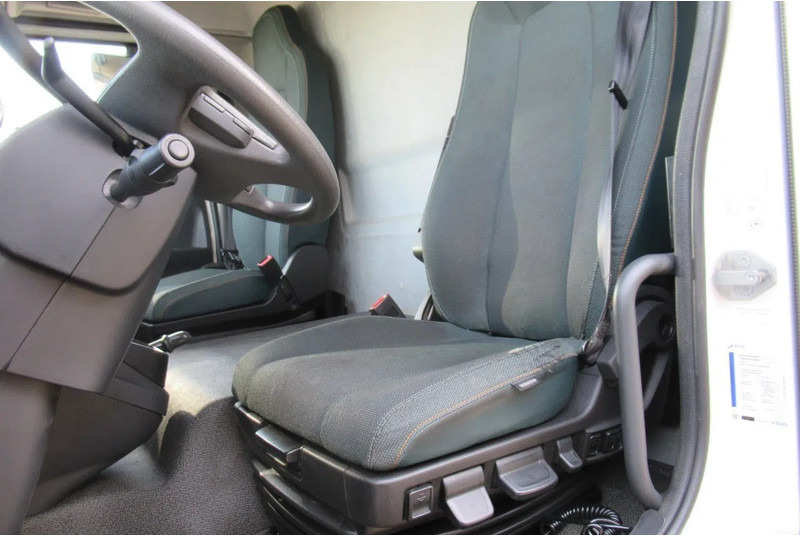 Volvo FL 240 Schuifzeil + Klep 1500 kg Euro 6 - Camion centinato: foto 5 Volvo FL 240 Schuifzeil + Klep 1500 kg Euro 6 - Camion centinato: foto 5