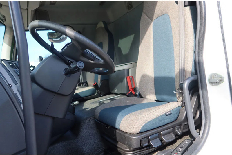 Volvo FL 250 FL 250 Bakwagen + Klep 2.000 kg Euro 6 - Autocarro furgonato: foto 5 Volvo FL 250 FL 250 Bakwagen + Klep 2.000 kg Euro 6 - Autocarro furgonato: foto 5