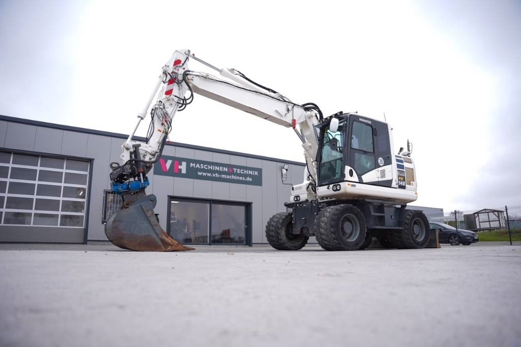 Komatsu PW 148-11 - Escavatore gommato: foto 2 Komatsu PW 148-11 - Escavatore gommato: foto 2