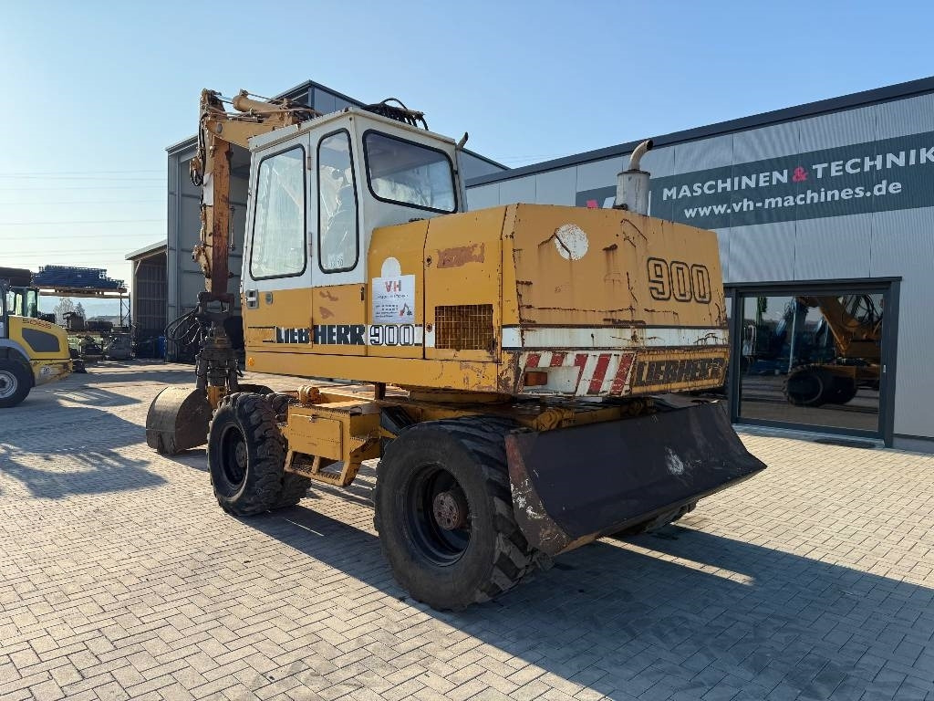 Liebherr A 900 C - Escavatore gommato: foto 2 Liebherr A 900 C - Escavatore gommato: foto 2