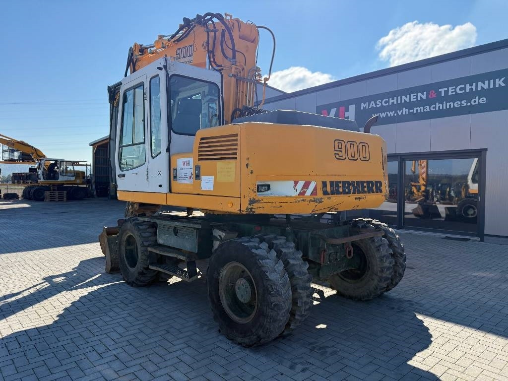 Liebherr A 900 Litronic - Escavatore gommato: foto 3 Liebherr A 900 Litronic - Escavatore gommato: foto 3