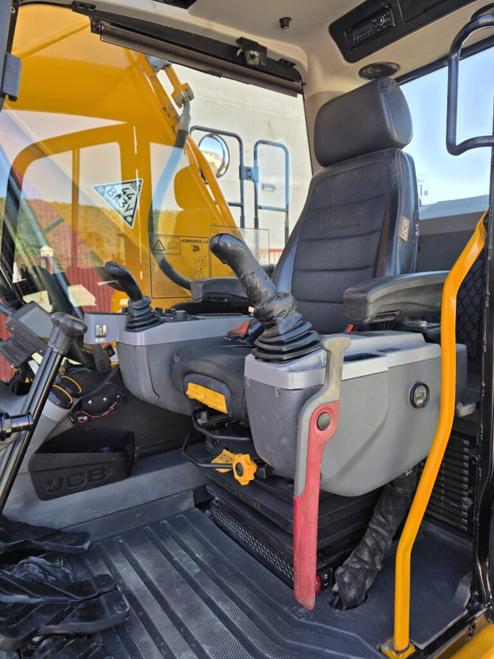 Escavatore cingolato JCB 220X L4F: foto 12