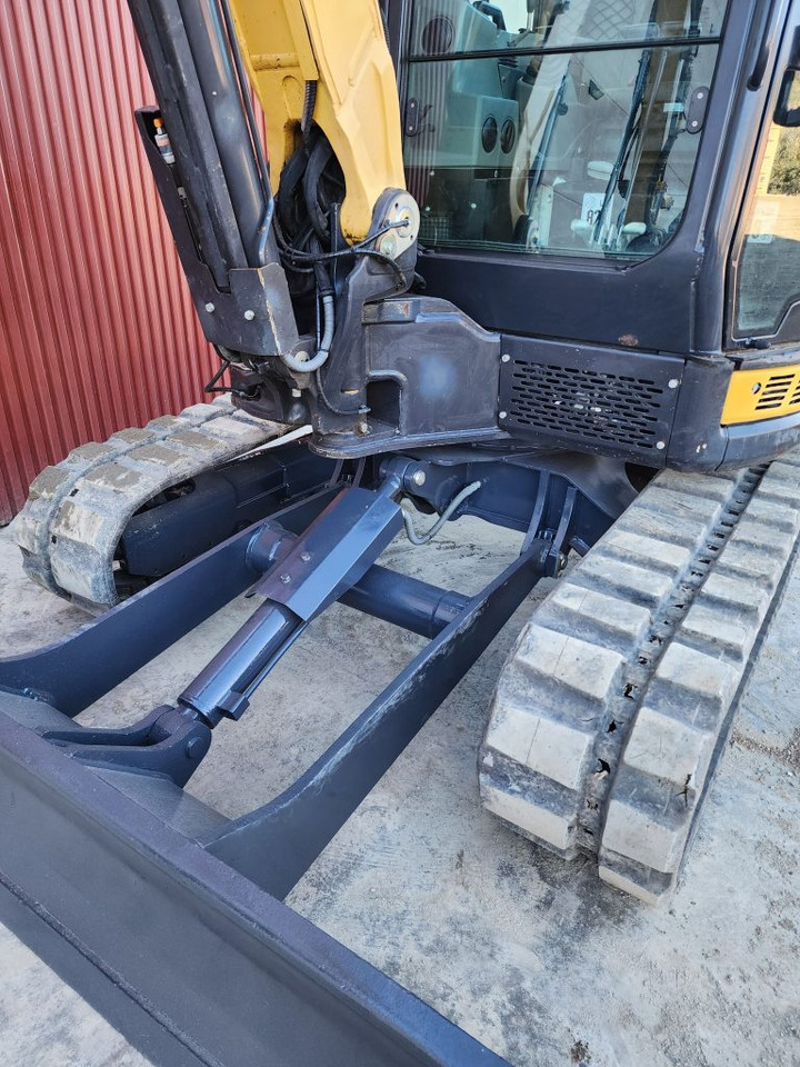 Miniescavatore YANMAR VIO57: foto 7