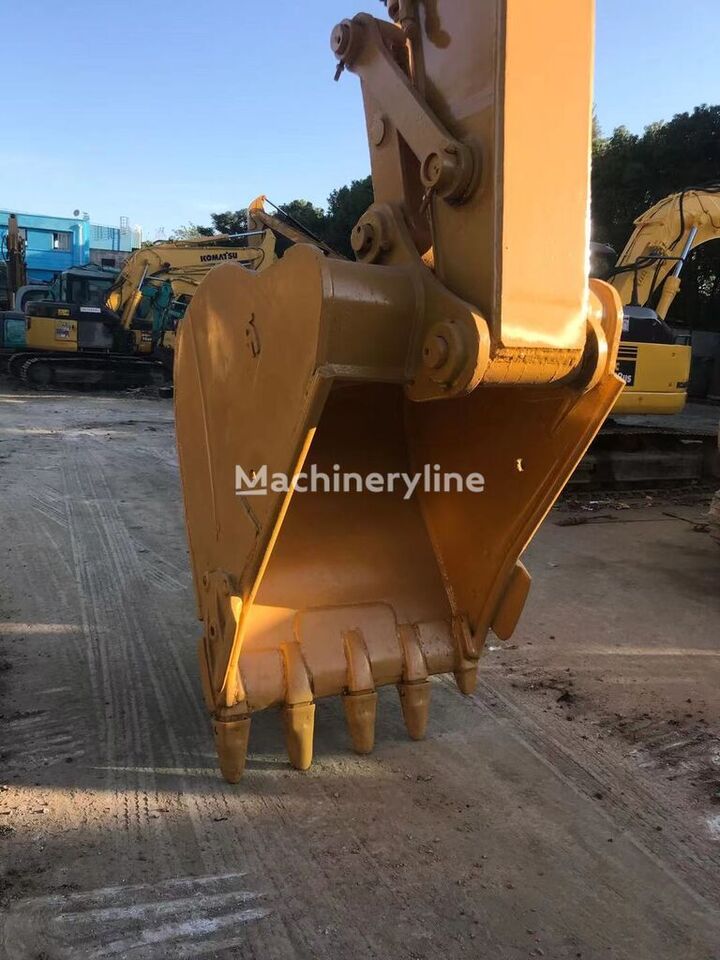 Caterpillar Caterpillar 330B 325B - Escavatore cingolato: foto 3 Caterpillar Caterpillar 330B 325B - Escavatore cingolato: foto 3