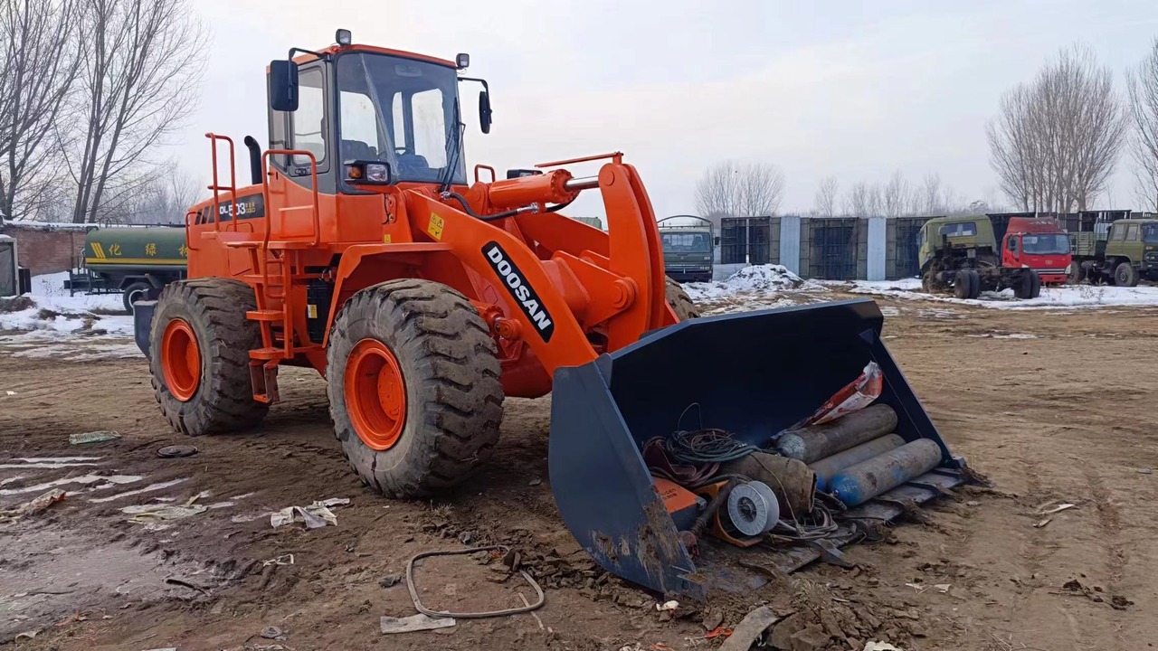 DOOSAN DL503 WHEEL LOADER - Pala gommata: foto 3 DOOSAN DL503 WHEEL LOADER - Pala gommata: foto 3