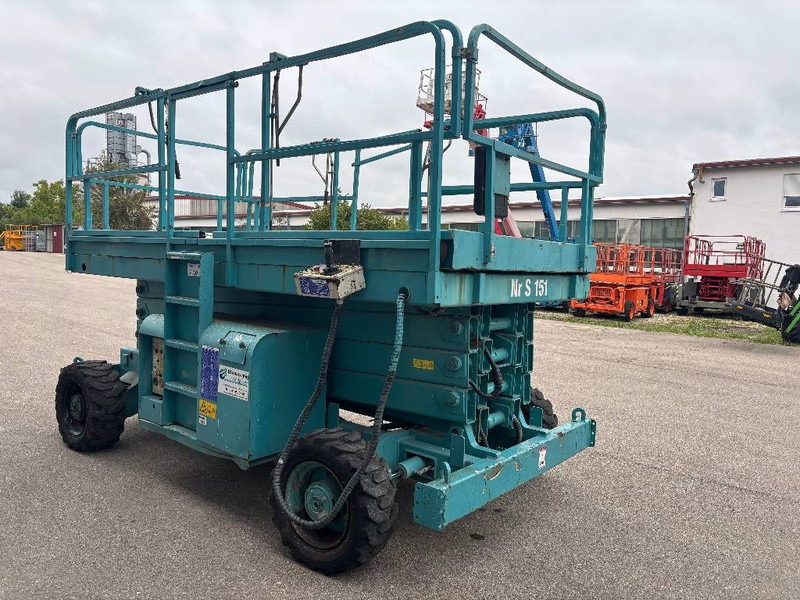 Haulotte H 12 SDX 12m Diesel Scherenarbeitsbühne - Piattaforma a pantografo: foto 4 Haulotte H 12 SDX 12m Diesel Scherenarbeitsbühne - Piattaforma a pantografo: foto 4