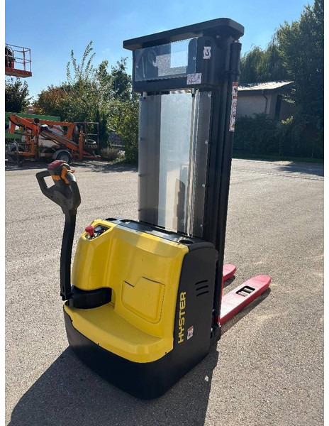 Hyster S1.5UT Hochhubwagen 4500mm - Stoccatore: foto 3 Hyster S1.5UT Hochhubwagen 4500mm - Stoccatore: foto 3