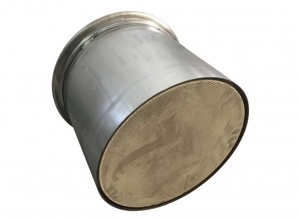 Rußpartikelfilter,Partikelfilter,DPF VOLVO FH 4 EURO 6 - 21716414 21775801 23135528 85013300 - Impianto di scarico per Camion: foto 2 Rußpartikelfilter,Partikelfilter,DPF VOLVO FH 4 EURO 6 - 21716414 21775801 23135528 85013300 - Impianto di scarico per Camion: foto 2