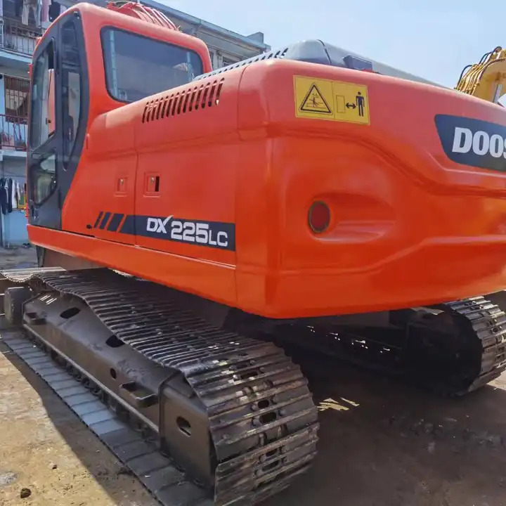 22tons Used Excavator Doosan DX225 In Good Condition Used Original doosan 225 excavator - Escavatore cingolato: foto 2 22tons Used Excavator Doosan DX225 In Good Condition Used Original doosan 225 excavator - Escavatore cingolato: foto 2