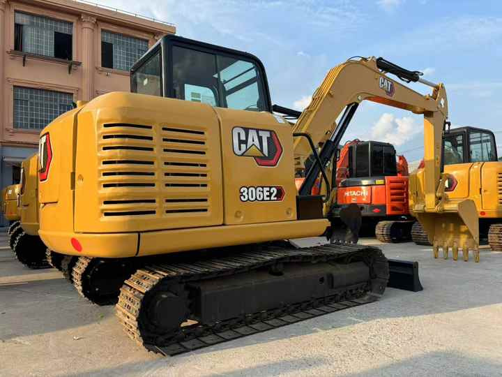 CAT 306E Used Excavator Latest Model 6tons 95% New Original with EPA CE Excavator Cat 306 mini digger excavator - Escavatore: foto 2 CAT 306E Used Excavator Latest Model 6tons 95% New Original with EPA CE Excavator Cat 306 mini digger excavator - Escavatore: foto 2