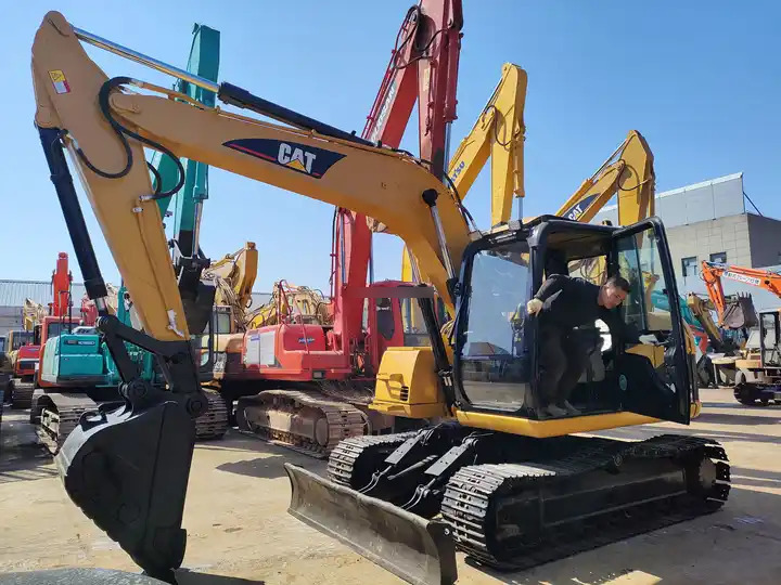 Cheap Price Second Hand Cat 312c Excavator Original Japan Used Cat 312 C Excavator In Good Condition ready to supply - Escavatore cingolato: foto 3 Cheap Price Second Hand Cat 312c Excavator Original Japan Used Cat 312 C Excavator In Good Condition ready to supply - Escavatore cingolato: foto 3