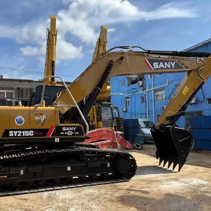 China Made Top Excavator Brand 90% New 21.5ton Sany Crawler Excavator In Perfect Condition With Reasonable Price in Shanghai - Escavatore cingolato: foto 1 China Made Top Excavator Brand 90% New 21.5ton Sany Crawler Excavator In Perfect Condition With Reasonable Price in Shanghai - Escavatore cingolato: foto 1