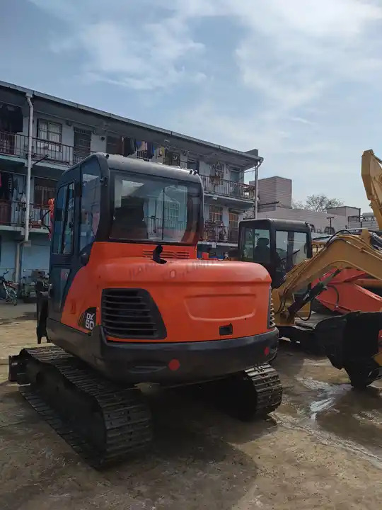 Dx60 Used Crawler Excavator Used Excavator For Sale High Quality ExcavatorDOOSAN DH 55DH55 H-frame - Escavatore: foto 5 Dx60 Used Crawler Excavator Used Excavator For Sale High Quality ExcavatorDOOSAN DH 55DH55 H-frame - Escavatore: foto 5